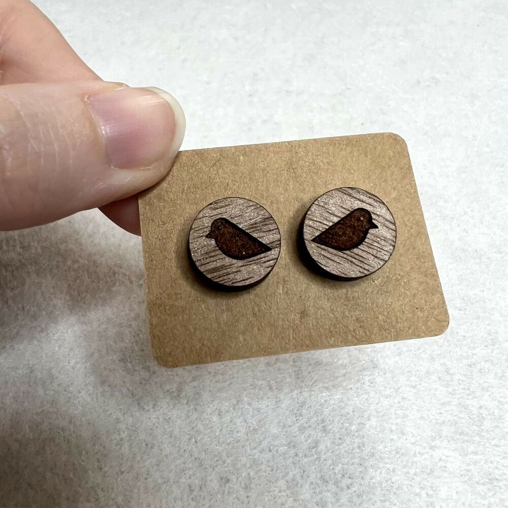3 Pack Wooden Engraved Stud Earrings - Picture 3 of 4